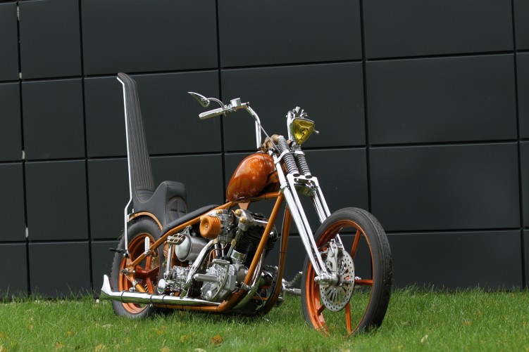 27 Harley Davidson Knucklehead