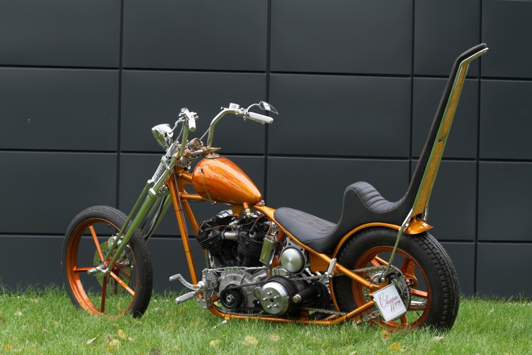 29 Harley Davidson Knucklehead