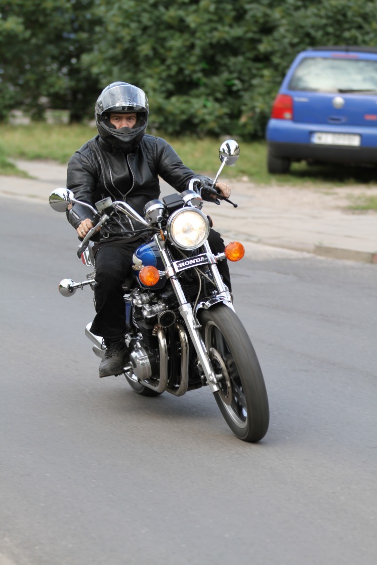 Honda CB 900 Custom z przodu