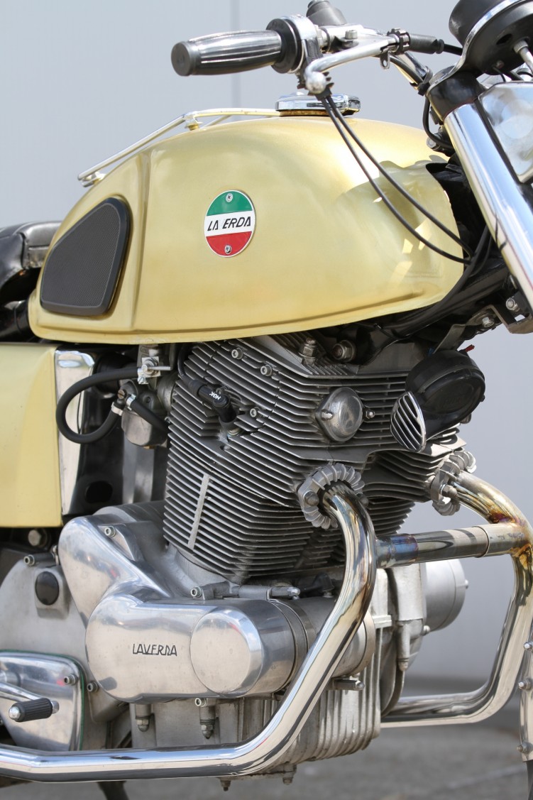 35 Laverda 750 GT detale