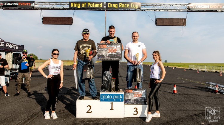 zawodnicy na podium King of Poland Drag Race Cup Moto Park Ulez Moto Show Poland 42