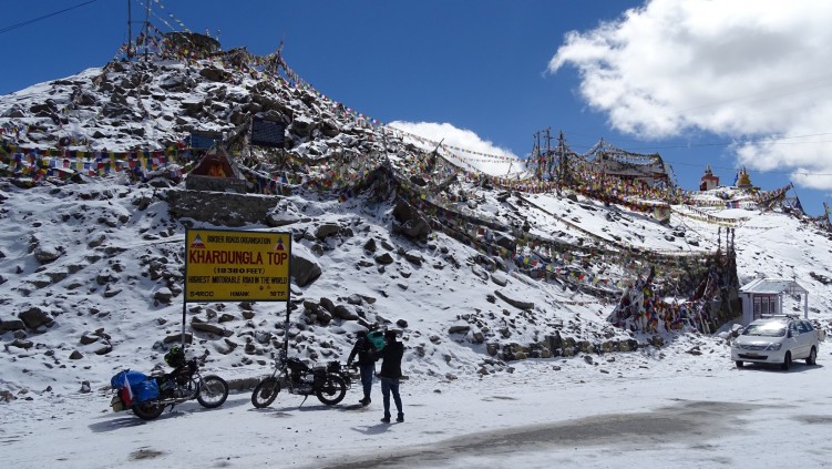 khardungla la top