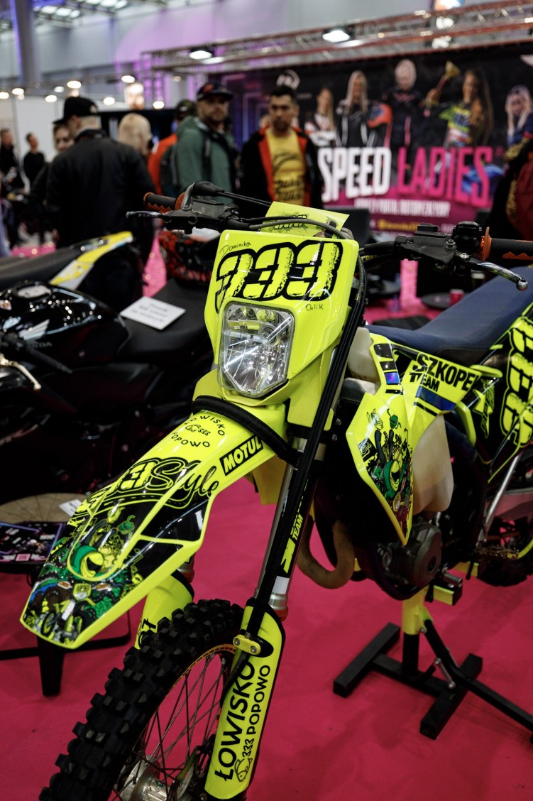 dominika orlik bike poznan motor show 2023