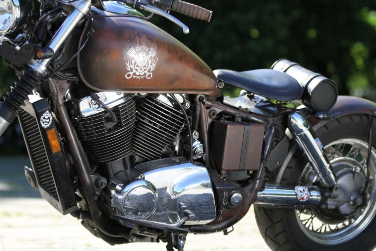 33 Honda VT 1100 Bobber widlak