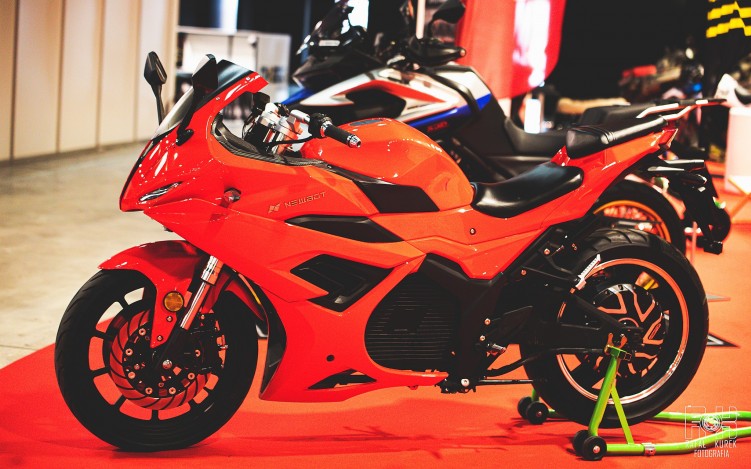 Newbot Storm Warsaw Motorcycle Show 2024 34