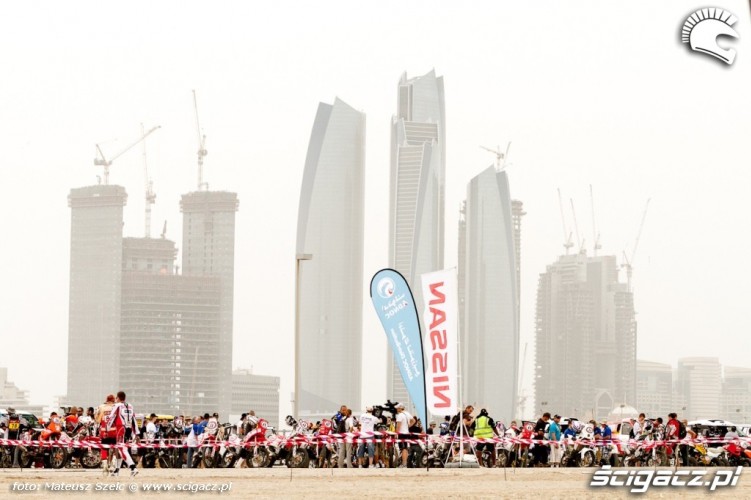 Abu Dhabi Desert Challenge 2012 miasto