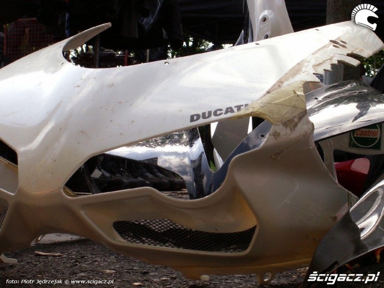 Ducati smutna owiewka Warszawski Bazar Motocyklowy 18-19 wrzesnia