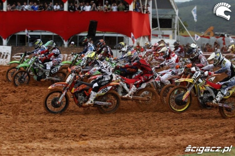 Mistrzostwa Swiata Motocross Brazylia 2012 start