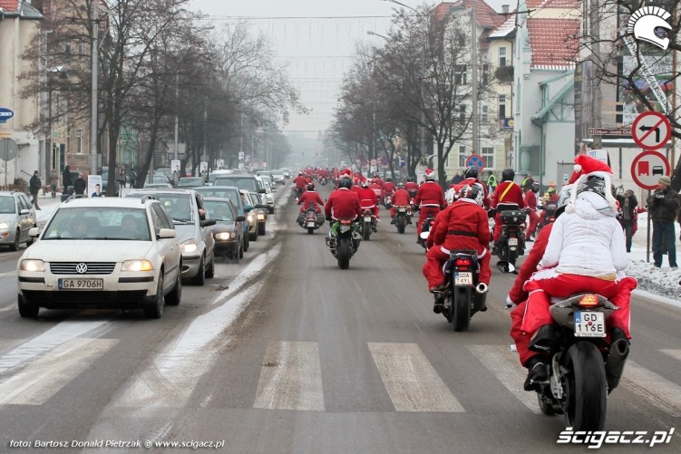 trojmiejscy mikolajowie na motocyklach w 2010