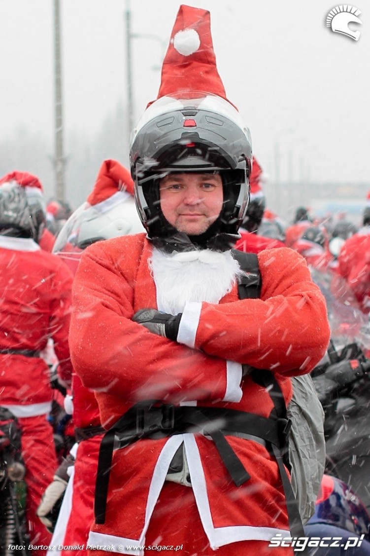 trojmiejscy mikolajowie na motocyklach w 2010 (2)