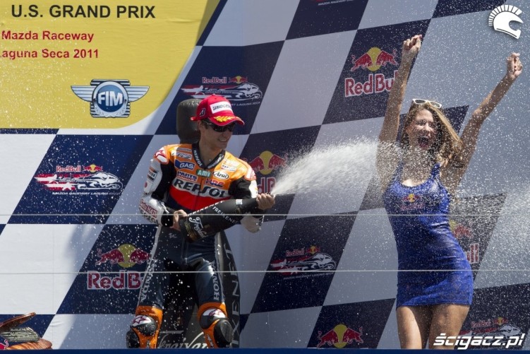 Dani Pedrosa na podium