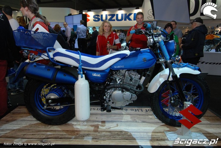 Suzuki Van Van Marine