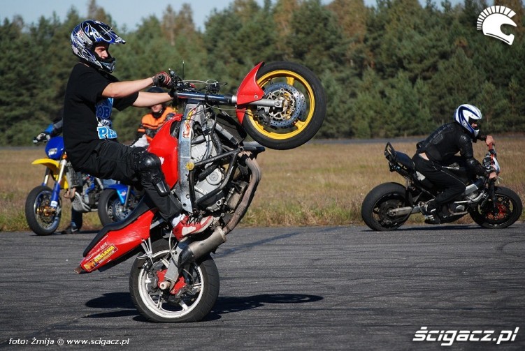 Motocykle do stuntu
