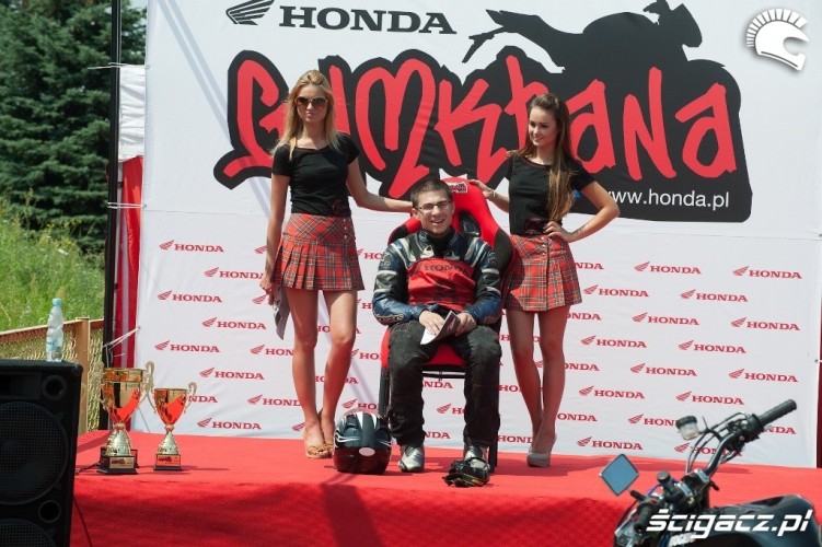 fotel do zdjec Honda Gymkhana Radom 2012