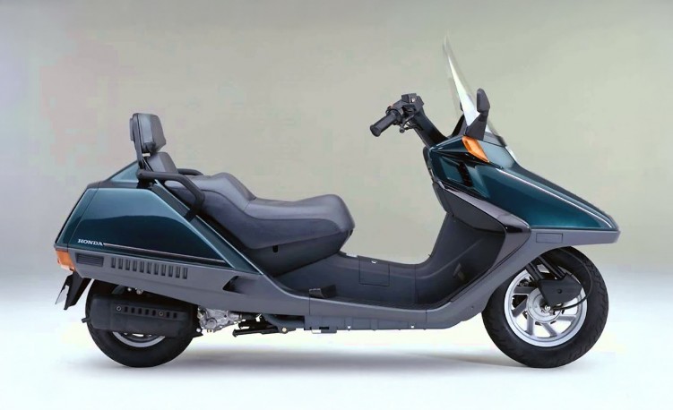 Honda-CN-250-Helix 19748 1