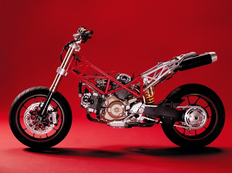 Ducati Hypermotard 1100 golas