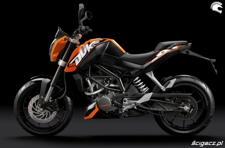 w studiu KTM Duke 125