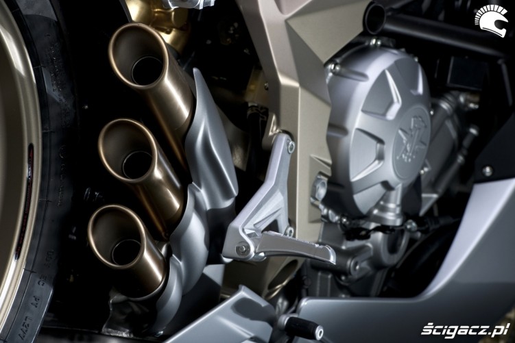 uklad wydechowy MV Agusta F3