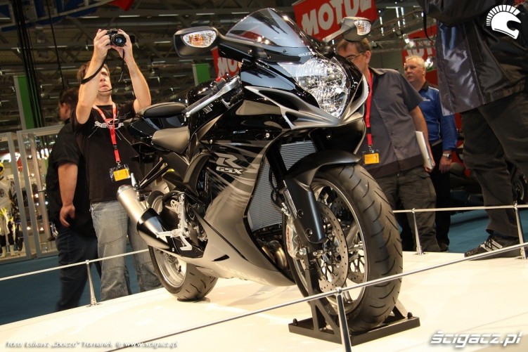 GSXR 750 2011 czarny