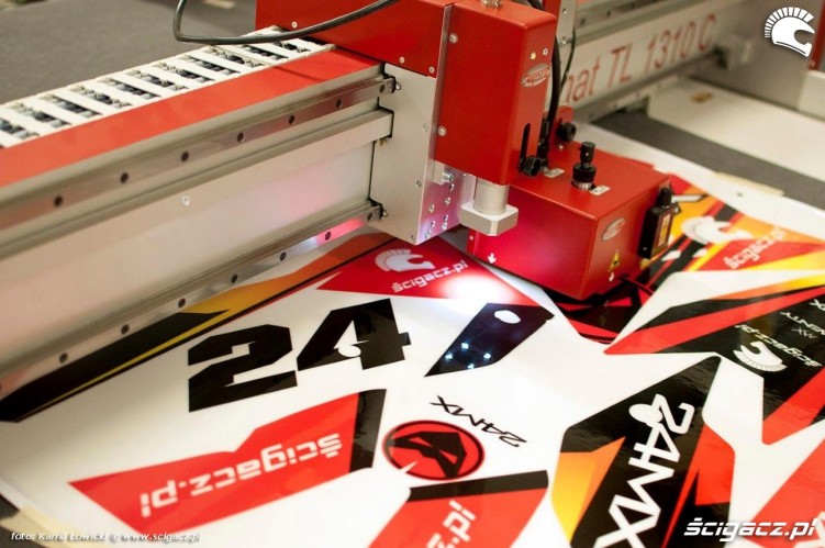 wycinanie projektu okleiny