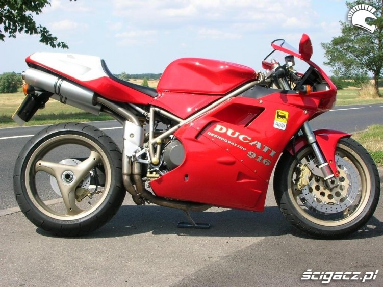 Ducati 916 2
