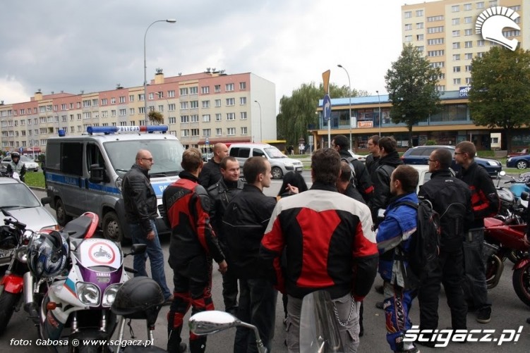 Zakaz wjazdu motocykli Rzeszow dyskusja z policja