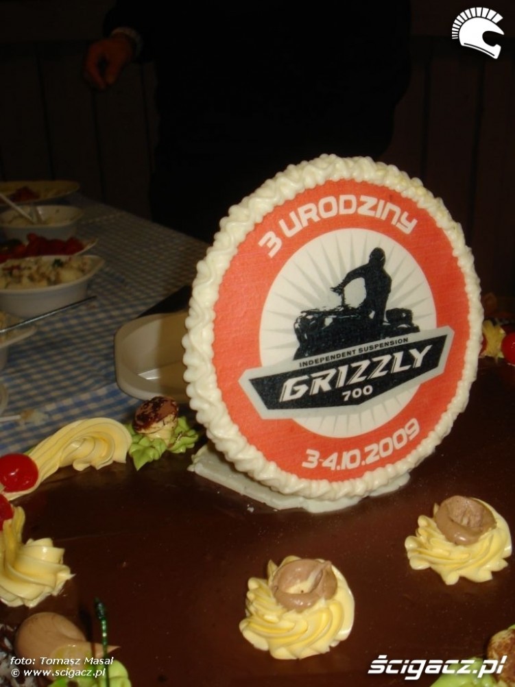 3 Urodziny Grizzly 700 urodzinowy tort