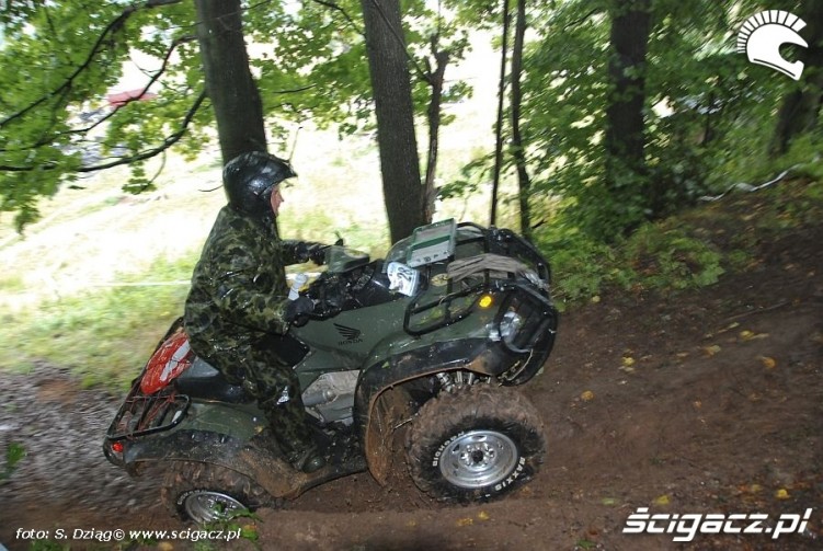 Honda quad lekki trawers