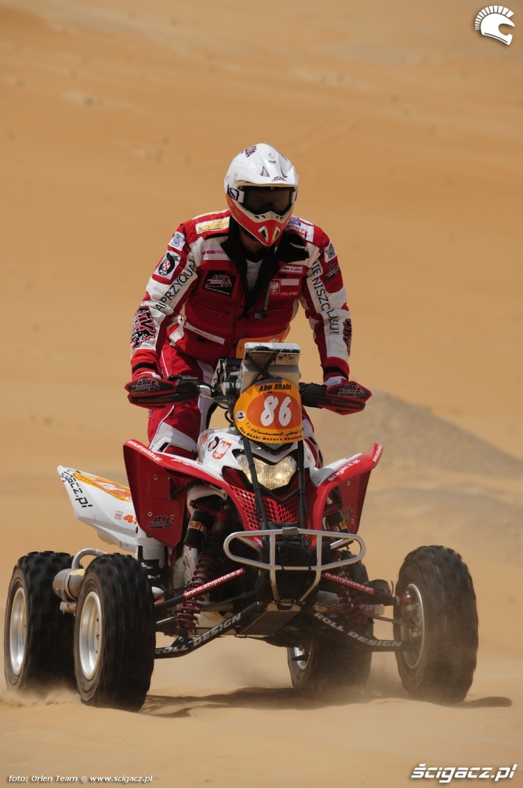 Rafal Sonik Abu Dhabi Desert Challenge 2010 etap 3