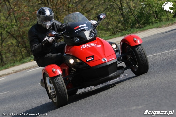 Can-am Spyder 990 szybka jazda