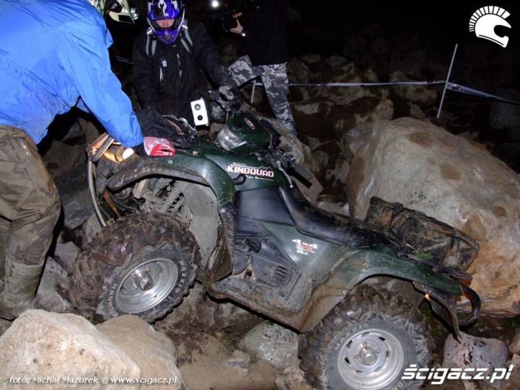 KingQuad kamienie noc