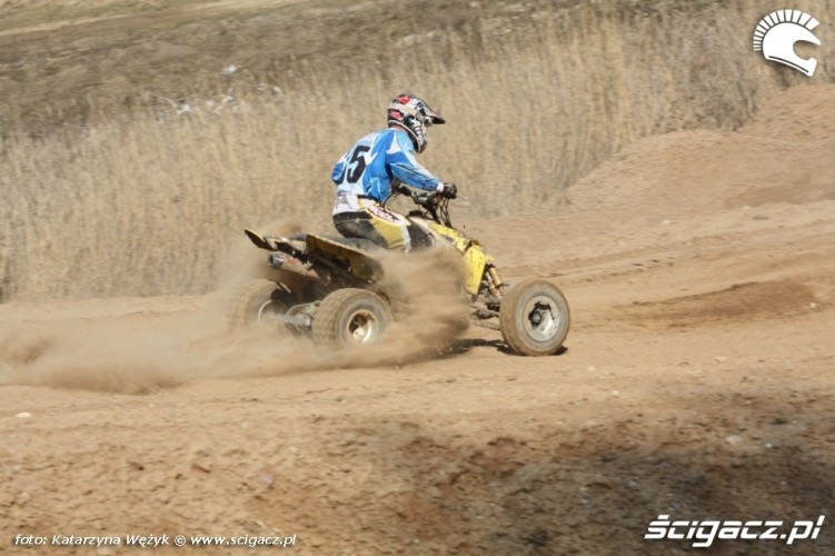 ladowanie pajak Oboz szkoleniowo-kondycyjny w motocrossie