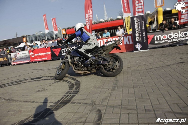Motor Show Poznan 2014 pokazy stuntu