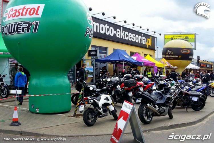 Niedziele Motocyklowe z Castrol przed salonem Moto-Arcesoria
