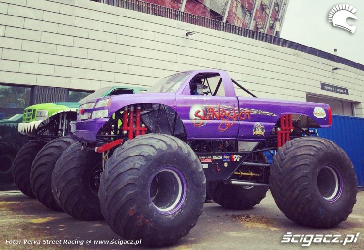 Monster Trucki Verva Street Racing 2014