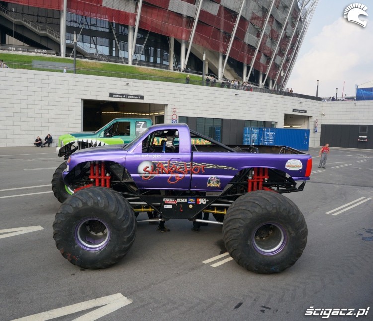 monster trucks Verva Street Racing Dakar na Narodowym