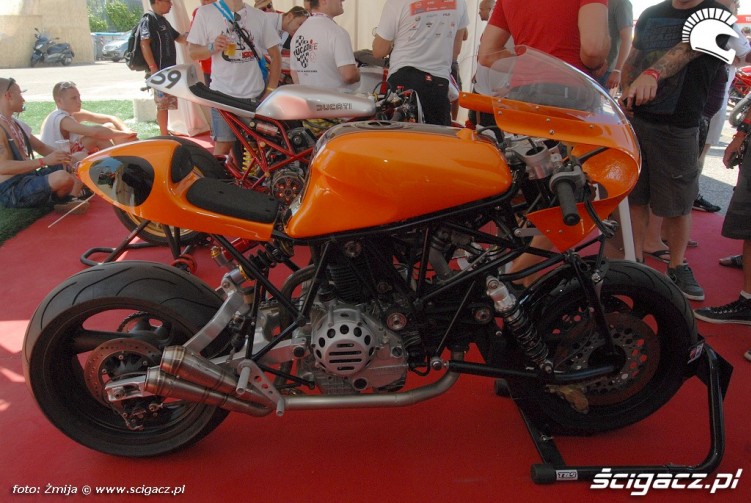 Garage contest Ducati