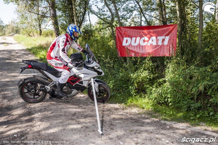 Ducati Multi Tour 2016 offroad manewrowanie