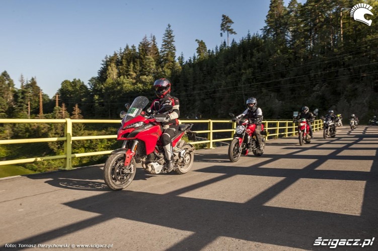 Ducati Multi Tour 2016 szosa zapora