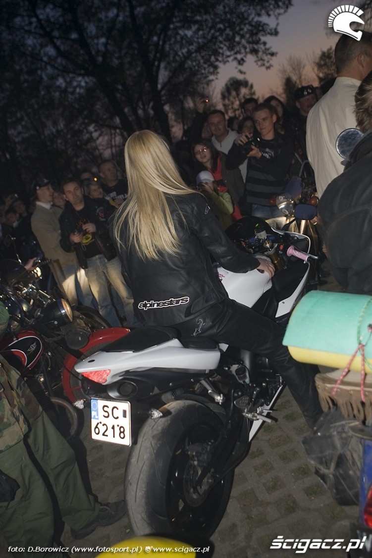 konkurs na najladniejszy motocykl mlodzi mlodym czestochowa 2009 zlot a mg 0326