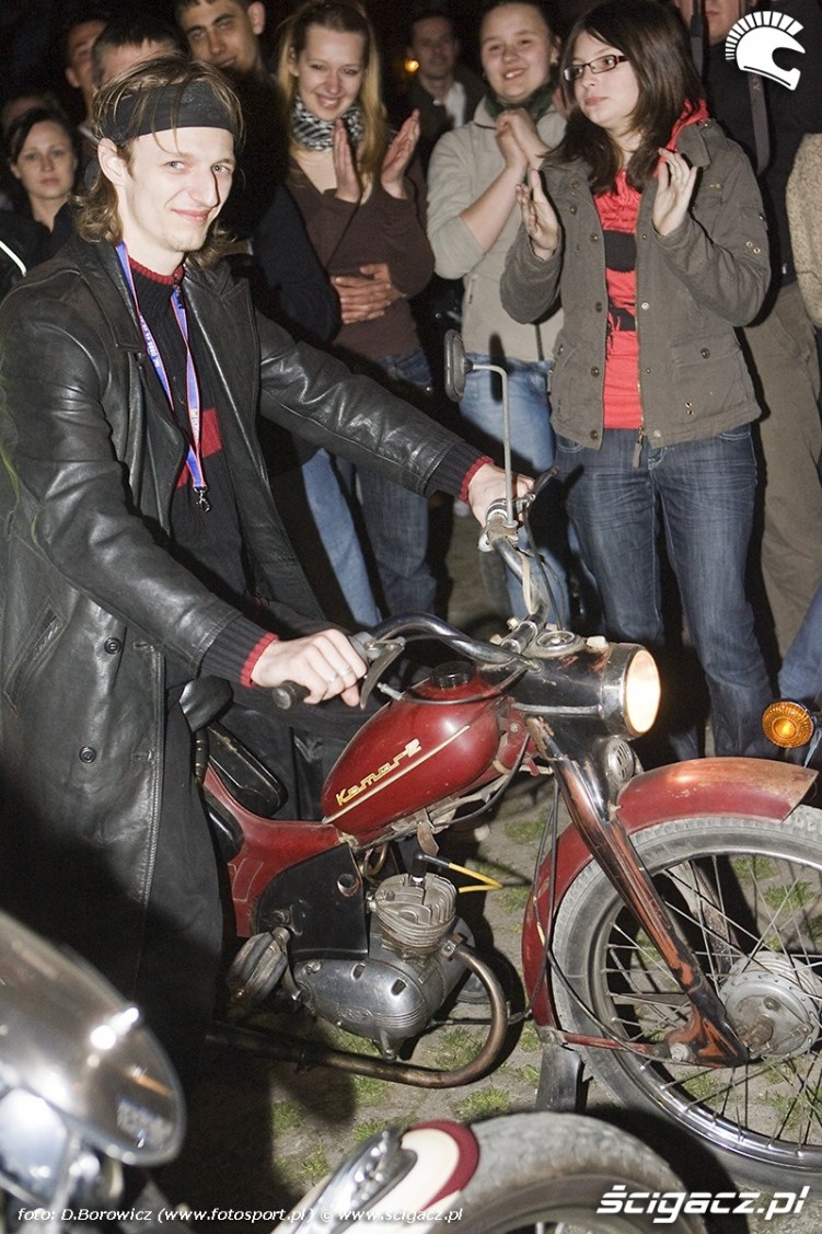 konkurs na najladniejszy motocykl mlodzi mlodym czestochowa 2009 zlot a mg 0384