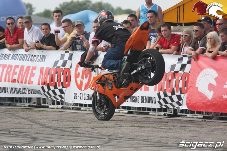 Stunt show Extreme Moto 2010 Bemowo Sobota 3
