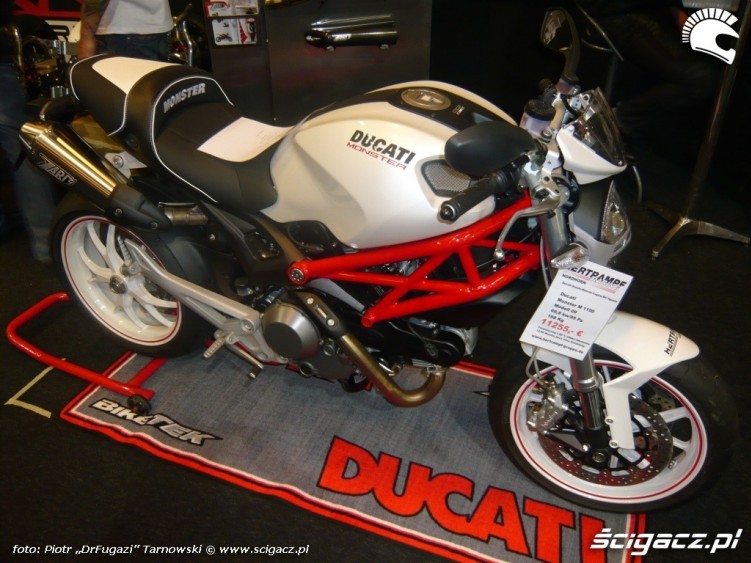 Ducati Custom Fighterama 2010