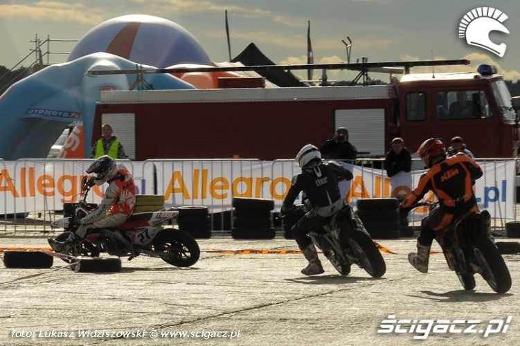 Lotnisko Bemowo Extreme moto 2009 wyscig SM