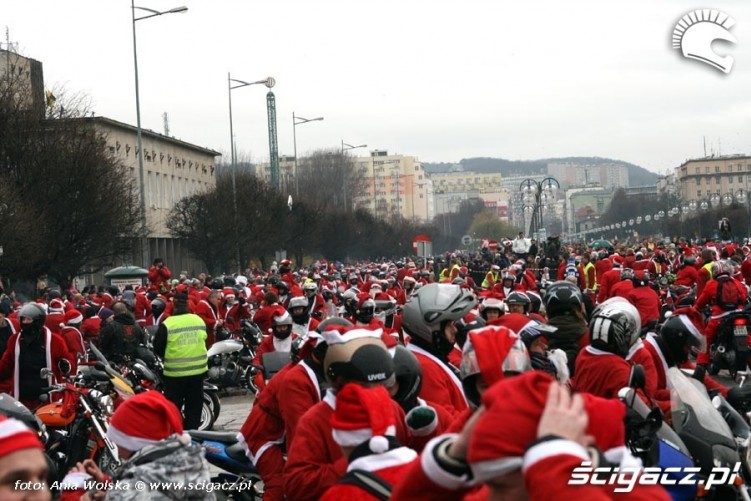 fianl parady na Skwerze