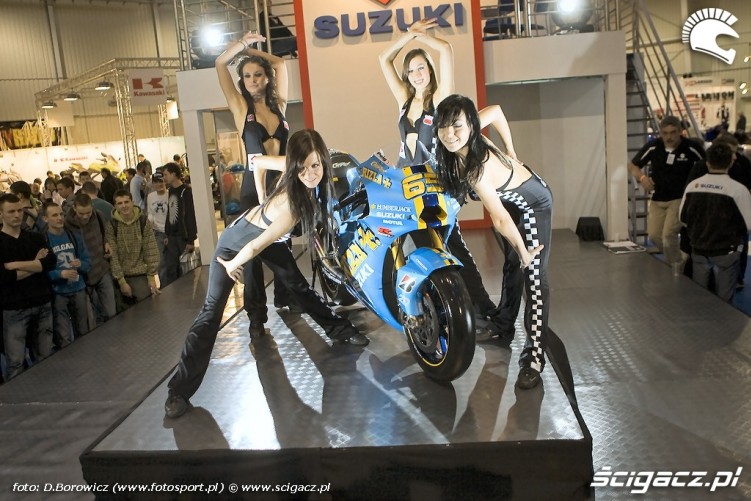 suzuki tancerki wystawa motocykli a mg 0091