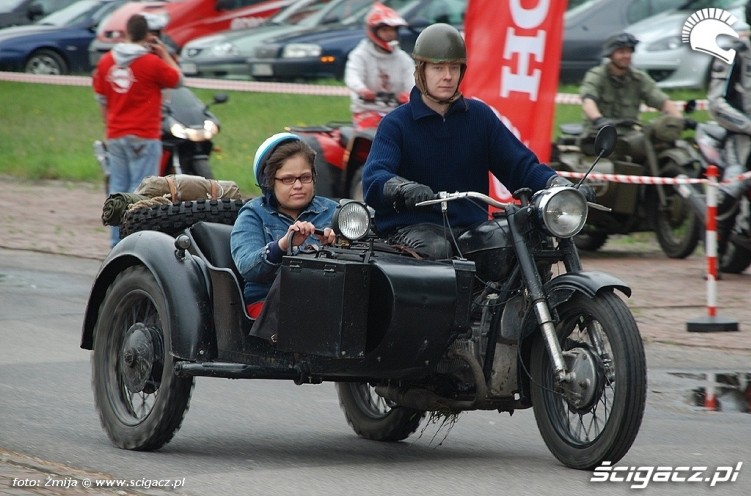 Zdjęcia Motocykl z koszem CZD Motocyklowy Dzien Dziecka