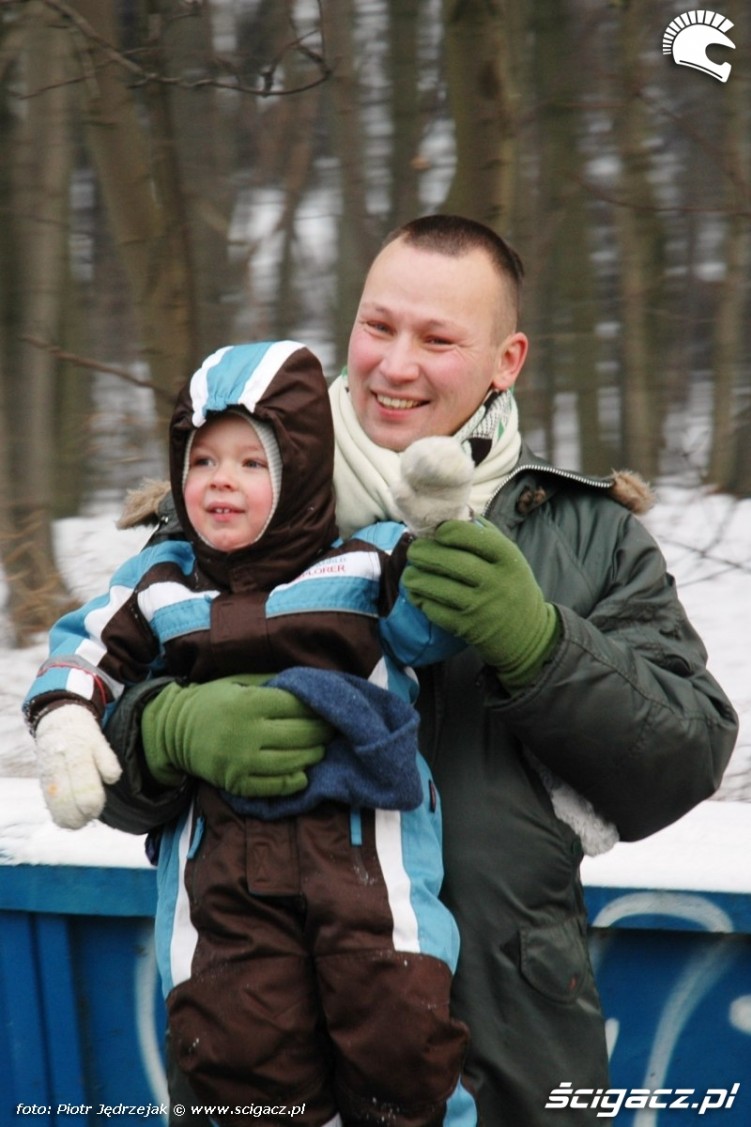 ojciec z synem zachwyceni motomikolaje w gdyni spocie i gdansku 2010