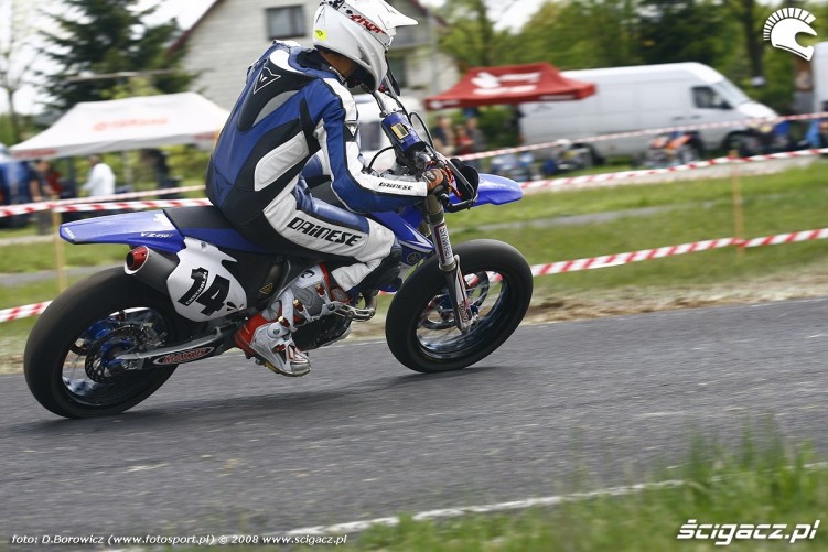 chochol bilgoraj supermoto motocykle 2008 a mg 0353