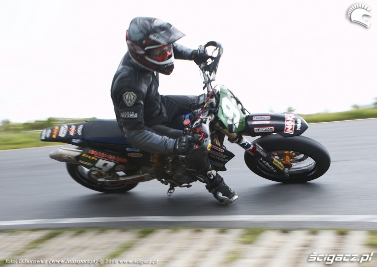 kamil osobka lublin supermoto motocykle 2008 b mg 0027